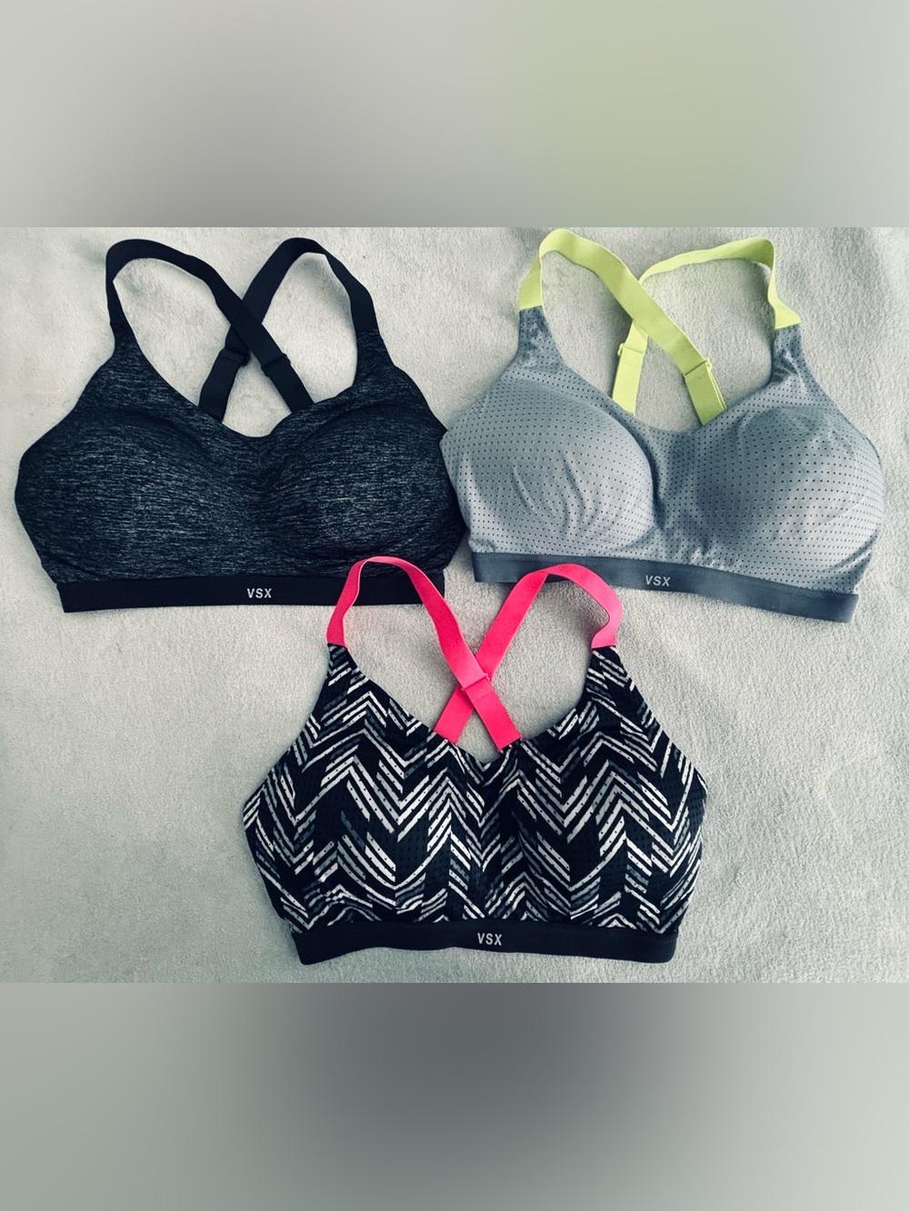 3 VSX Victoria’s Secret Sports Bras - gray knit + mesh + chevron - size 34 DD